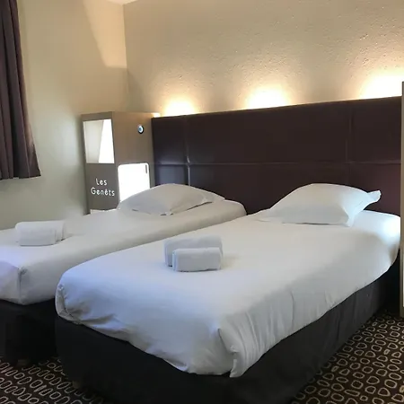 Les Genets Bayonne 2* Lahubiague