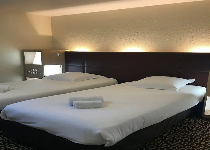 Hotel Les Genets Bayonne 2*