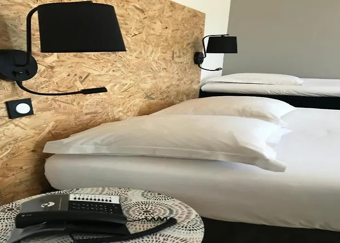 Les Genets Bayonne Hotel