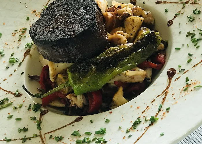 Les Genets Bayonne 2*