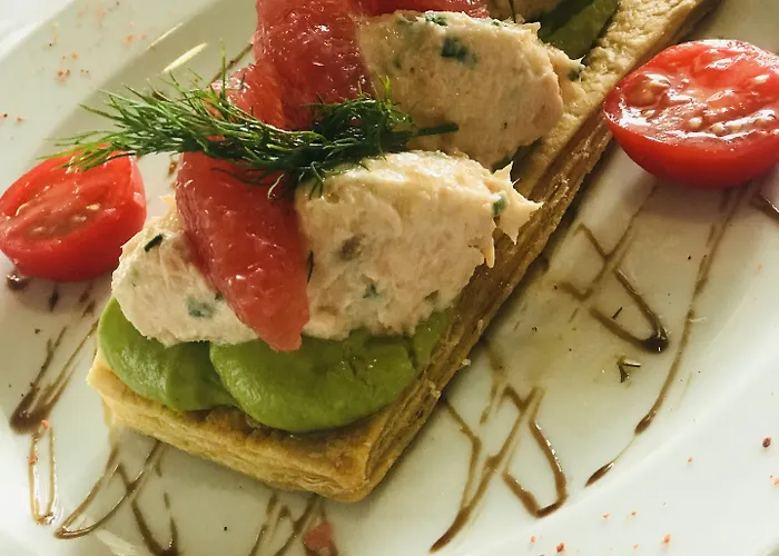 Les Genets Bayonne Hotel 2*