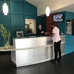 Les Genets Bayonne ホテル Lahubiague