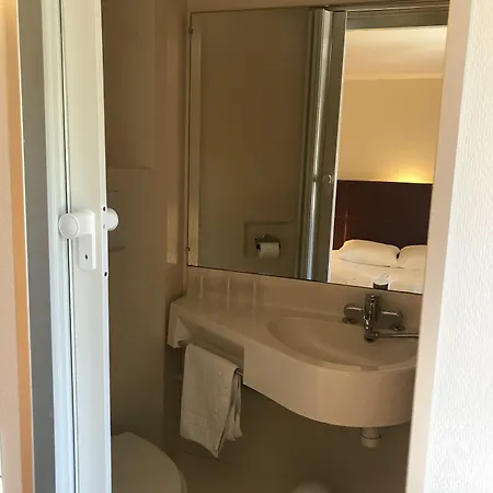 Les Genets Bayonne Hotel Lahubiague